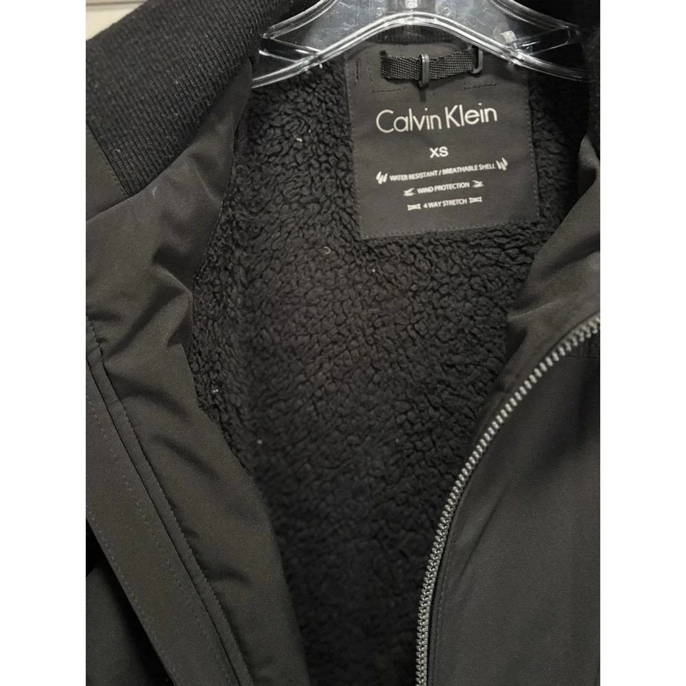 Calvin Klein Faux Fur Hood‎ Jacket Zip Up Size Sm Pockets Lined Water Resistant